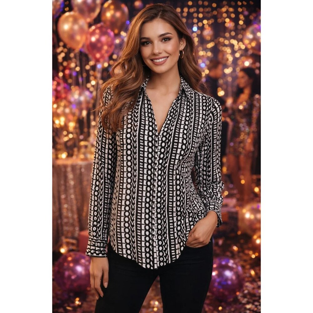 Express The Portofino Button Front Shirt  Black White Love Pattern Size Small
